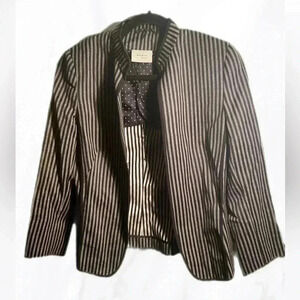 Akris Punto casual work black grey pin striped open long sleeve  blazer jacket S